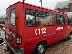 Dieses Feuerwehrauto geht nach Kupjansk